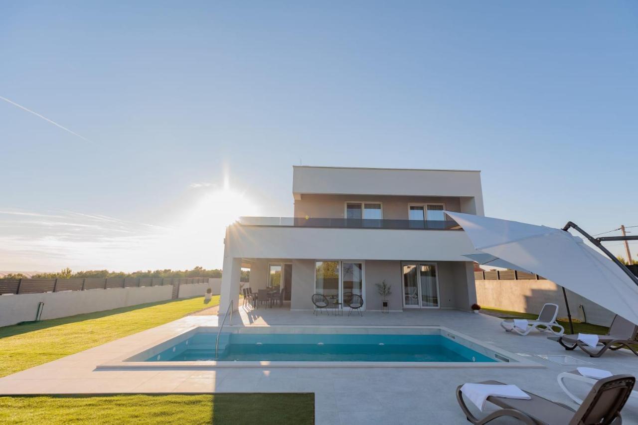 Villa Mara Vrsi Exterior photo